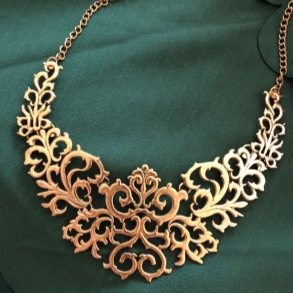 Gold Vintage European Pattern Statement Necklace - Picture 2 of 8